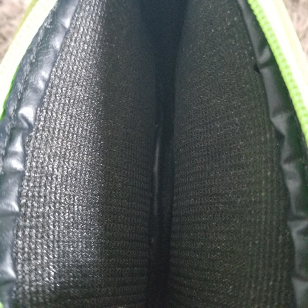 Sunglasses Carrying Case Lime Green Clip-On Glasses Carrier - Picture 6 of 6